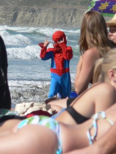 Spiderman-On-The-Beach