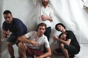 ηλεκτρονική μουσική flume,chet faker, taku