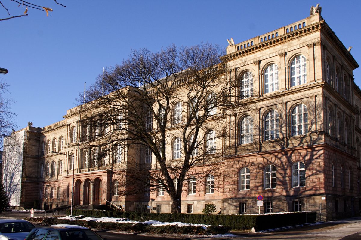 RWTH_Aachen_Hauptgebäude