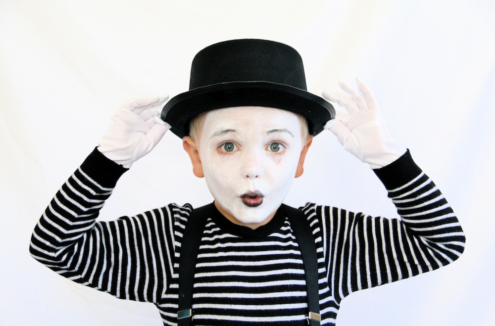 Mime+costume+|+And+We+Play