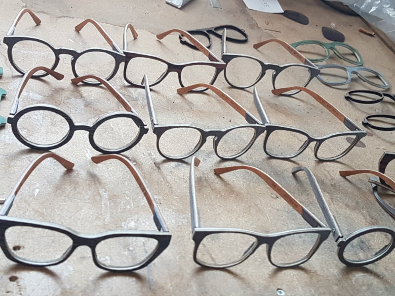 ξύλινα γυαλιά ηλίου