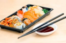 «Sushi» vs「すし」